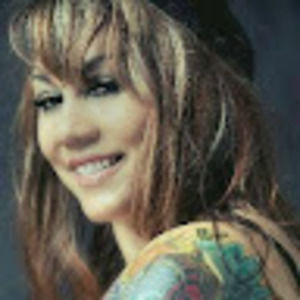 Meet your Posher, Aliki